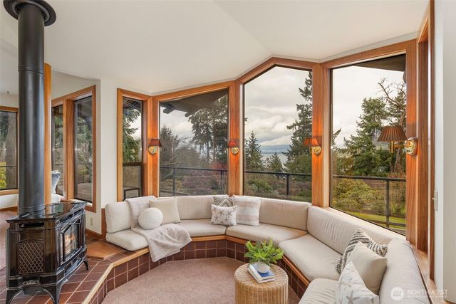 170 Windship Drive, Port Townsend, WA 98368