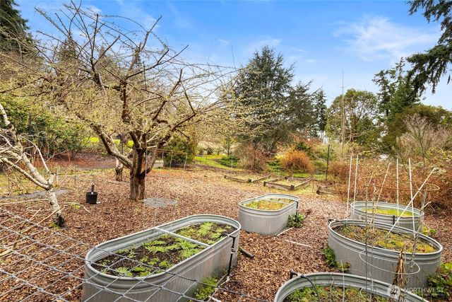 170 Windship Drive, Port Townsend, WA 98368