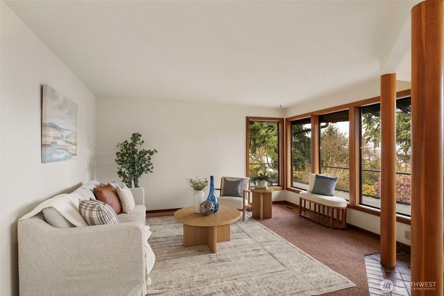 170 Windship Drive, Port Townsend, WA 98368