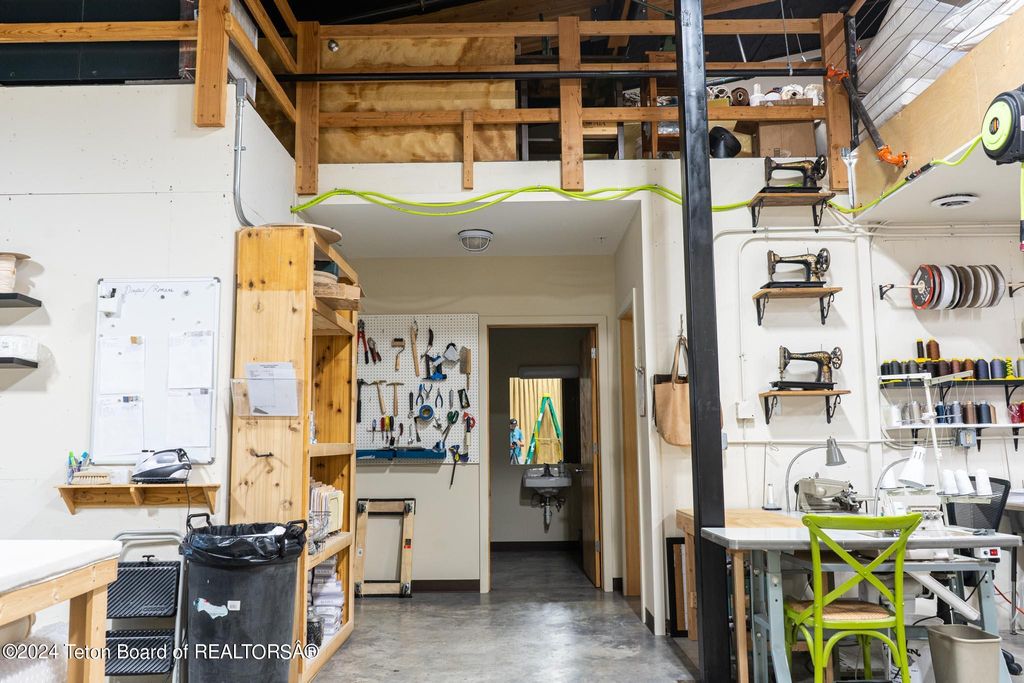 3960 S ANTELOPE Lane, Jackson, WY 83001 photo 15