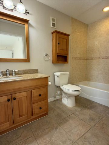 2647 NW 33rd St 2306, Oakland Park, FL 33309