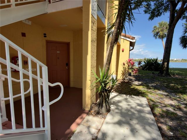 2647 NW 33rd St 2306, Oakland Park, FL 33309