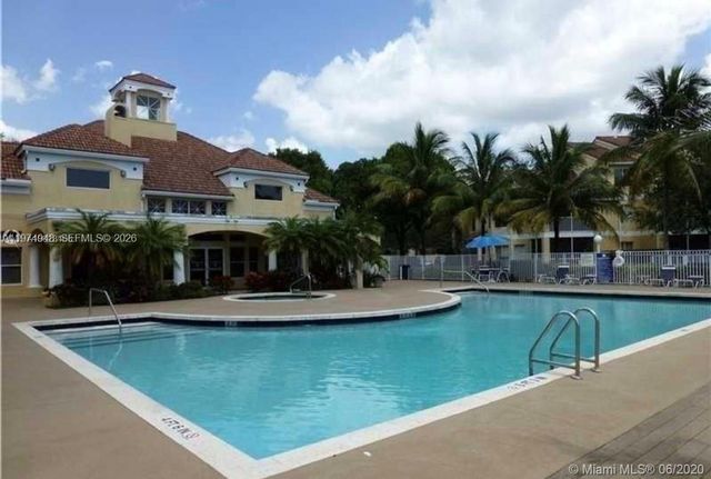 2647 NW 33rd St 2306, Oakland Park, FL 33309