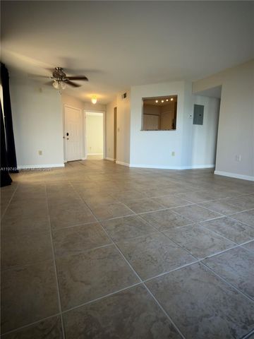 2647 NW 33rd St 2306, Oakland Park, FL 33309