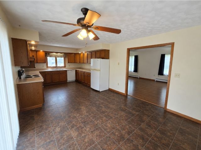 22452 MILL Street, Centerville, PA 16404