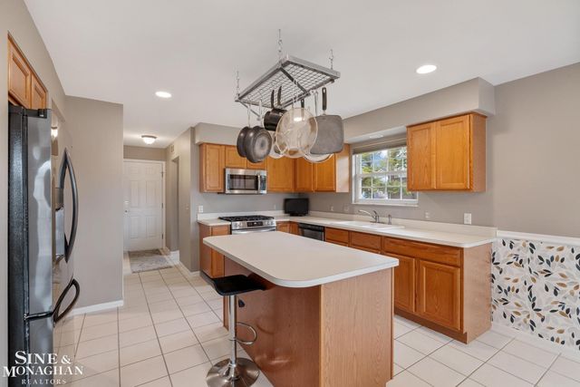 4284 Scott B Drive, St Clair Twp, MI 48079