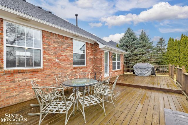 4284 Scott B Drive, St Clair Twp, MI 48079