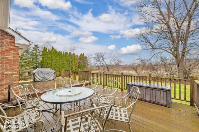 4284 Scott B Drive, St Clair Twp, MI 48079