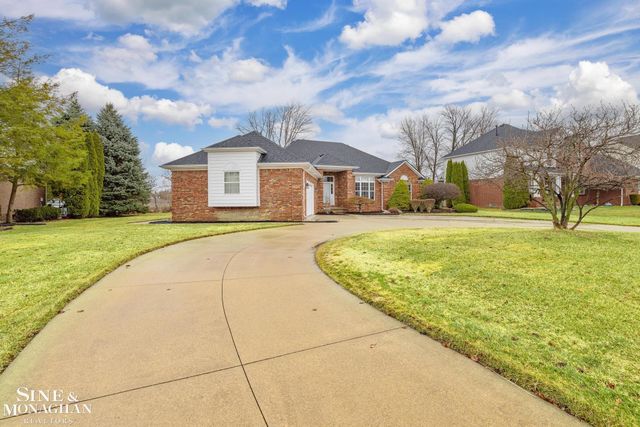 4284 Scott B Drive, St Clair Twp, MI 48079