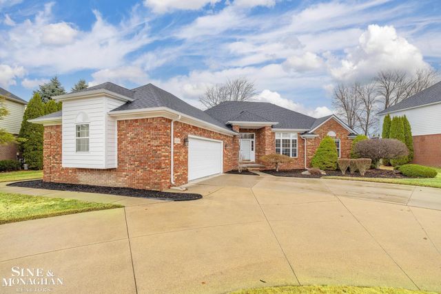 4284 Scott B Drive, St Clair Twp, MI 48079