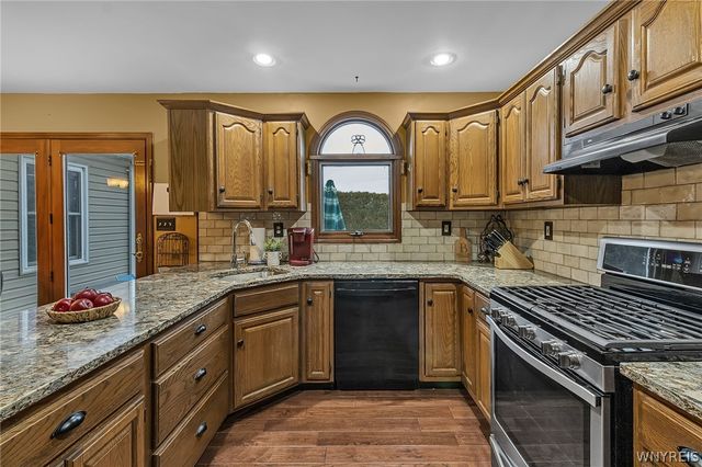 143 Rovner Place, Hamburg, NY 14075