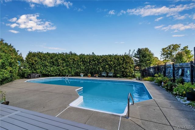 143 Rovner Place, Hamburg, NY 14075