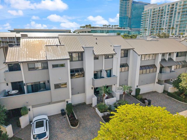 16 Portside Drive 16C, Fort Lauderdale, FL 33316