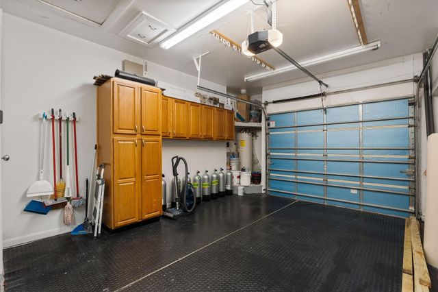 16 Portside Drive 16C, Fort Lauderdale, FL 33316