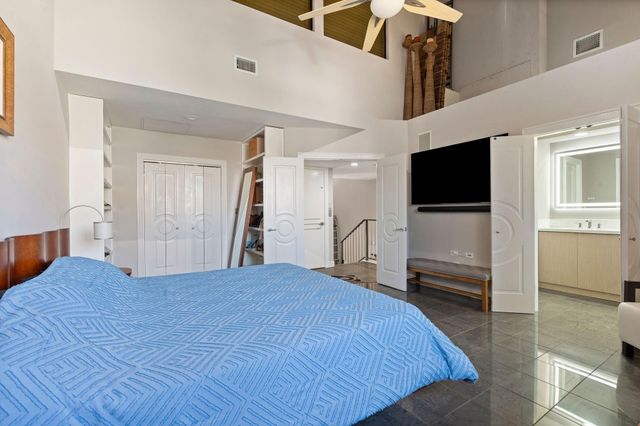 16 Portside Drive 16C, Fort Lauderdale, FL 33316