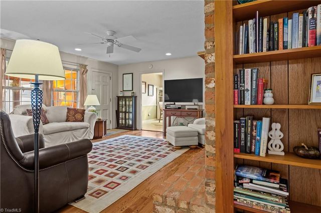 1002 Kemp W Road, Greensboro, NC 27410