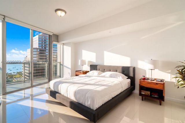 495 Brickell Ave 3207, Miami, FL 33131