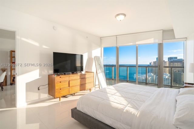 495 Brickell Ave 3207, Miami, FL 33131