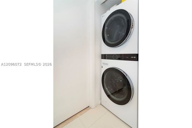 495 Brickell Ave 3207, Miami, FL 33131