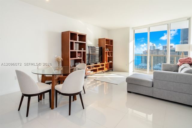 495 Brickell Ave 3207, Miami, FL 33131