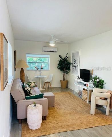 651 MADISON COURT, Sarasota, FL 34236