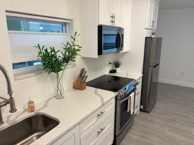 651 MADISON COURT, Sarasota, FL 34236