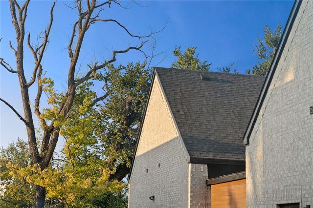 510 N 8th Street, Rogers, AR 72756