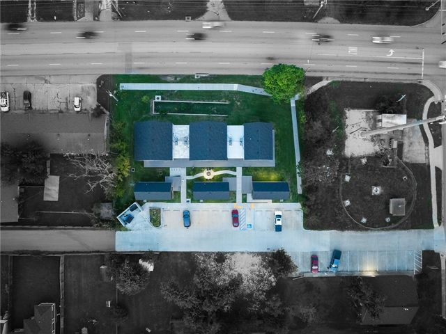 510 N 8th Street, Rogers, AR 72756