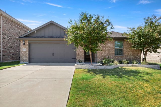 1612 Gold Mine Trail, Aubrey, TX 76227