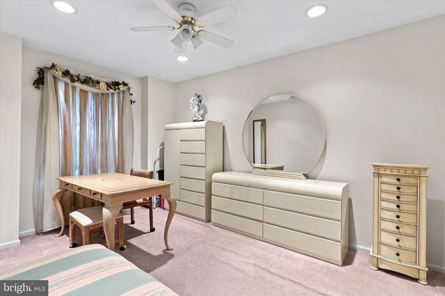 255 ROCK RUN RD, Yardley, PA 19067