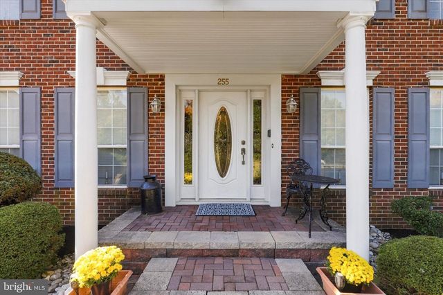 255 ROCK RUN RD, Yardley, PA 19067