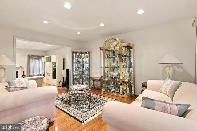 255 ROCK RUN RD, Yardley, PA 19067