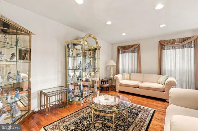 255 ROCK RUN RD, Yardley, PA 19067