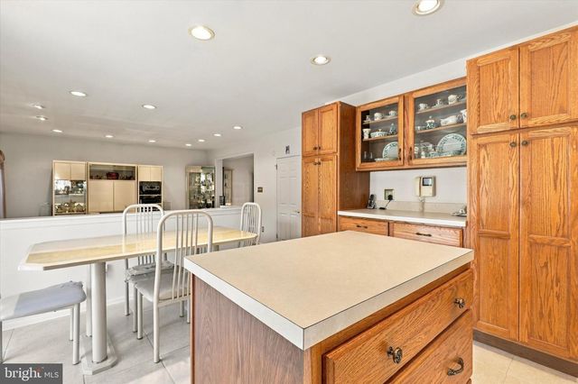255 ROCK RUN RD, Yardley, PA 19067