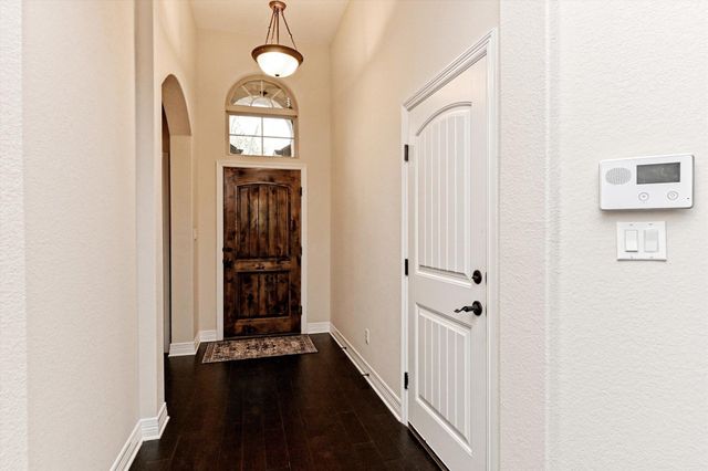 18500 Rio Chama LN, Austin, TX 78738