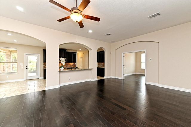 18500 Rio Chama LN, Austin, TX 78738