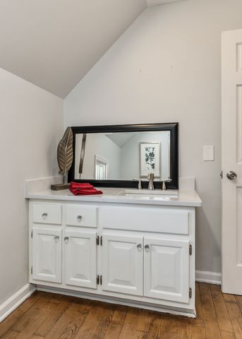 584 Lancaster Hwy, Hickman, TN 38567