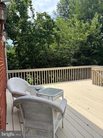 6519 WINNEPEG RD, Bethesda, MD 20817