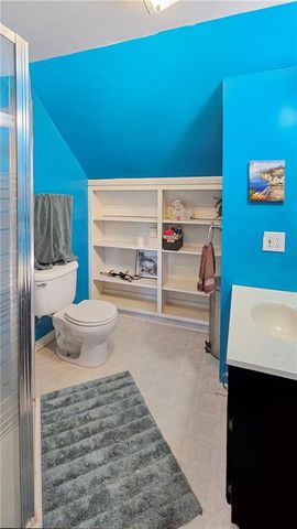 1032 S LINDENWOOD Drive, Olathe, KS 66062