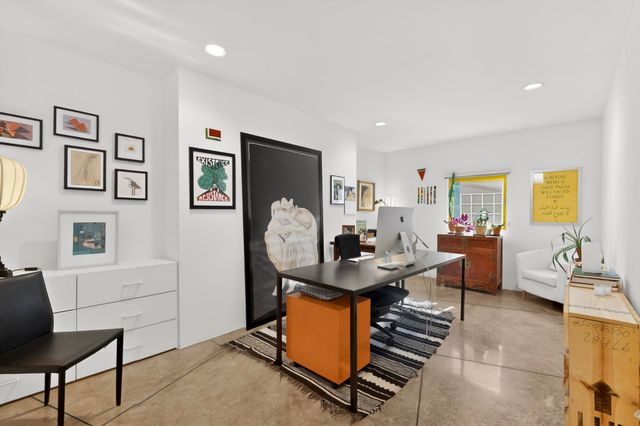 4 Vallecito Road, Santa Fe, NM 87506