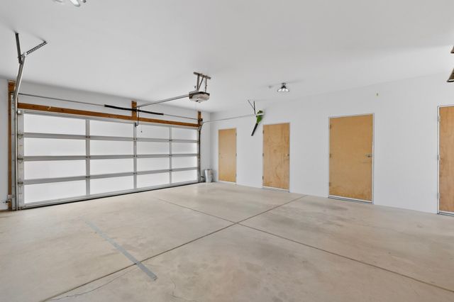 4 Vallecito Road, Santa Fe, NM 87506