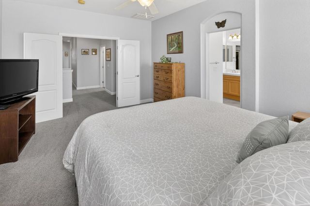 180 Caravaggio Cir, Sacramento, CA 95835