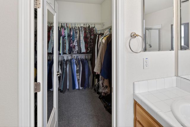 180 Caravaggio Cir, Sacramento, CA 95835