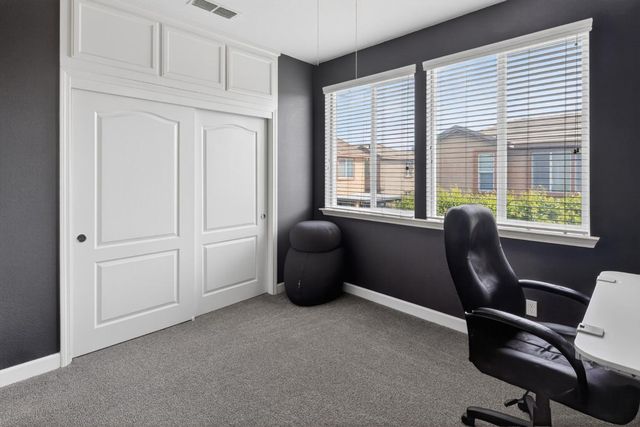 180 Caravaggio Cir, Sacramento, CA 95835