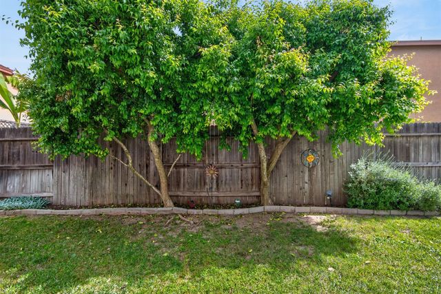 180 Caravaggio Cir, Sacramento, CA 95835