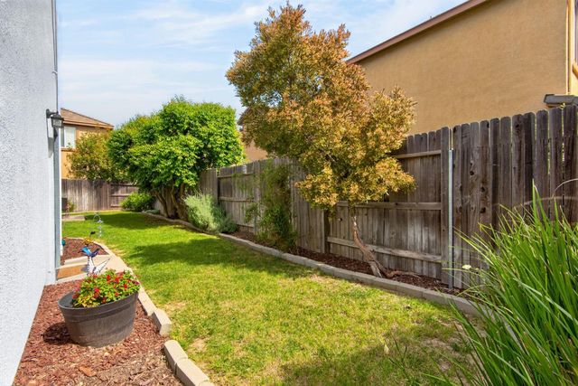 180 Caravaggio Cir, Sacramento, CA 95835