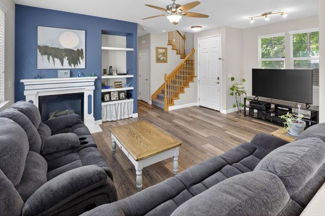 180 Caravaggio Cir, Sacramento, CA 95835