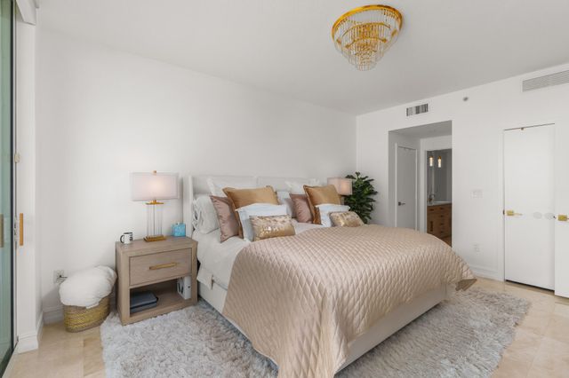 550 Okeechobee Boulevard 1409, West Palm Beach, FL 33401