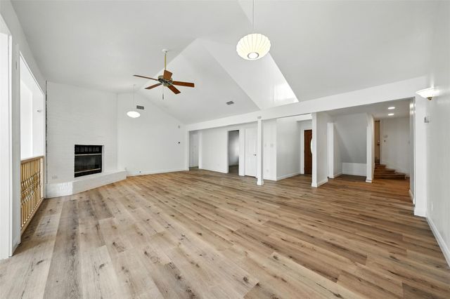 1046 Lake View Drive, Montgomery, TX 77356