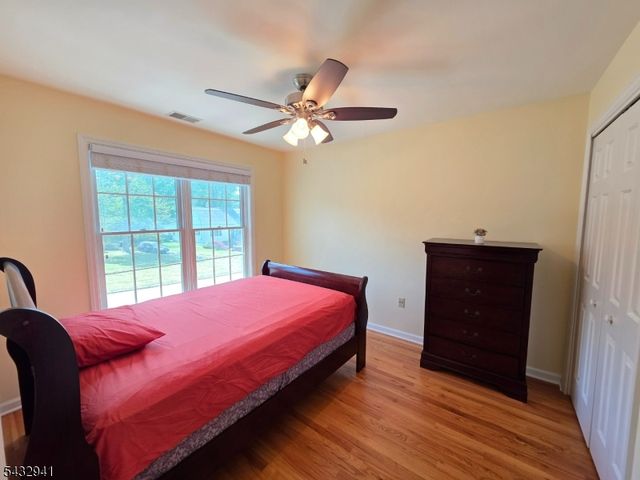 15 Woodrow Pl, West Caldwell Twp., NJ 07006